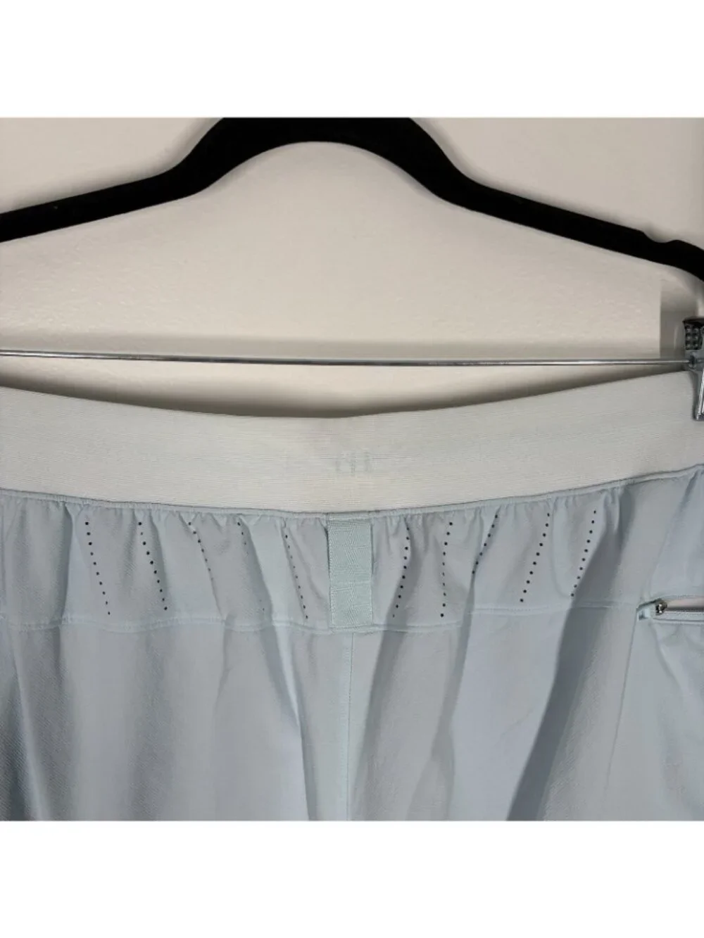 Lululemon Men XXL Powder Blue Drawstring License To Train Lined Short 7”